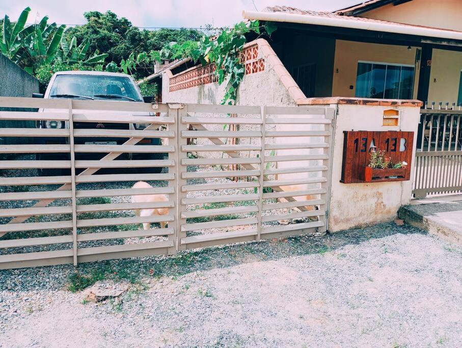 Casa A. Piscina Enseada/Ubatuba Max 06 Hospedes サン・フランシスコ・ド・スル エクステリア 写真